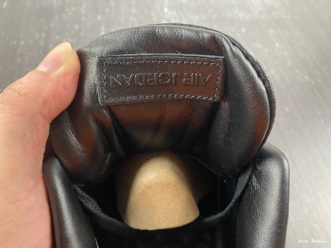 Kick Theory Pony Jordan 819139-010 Retro 4 Black Hair 0628